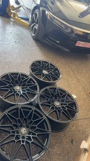 Honda CRV Rims Black Color
