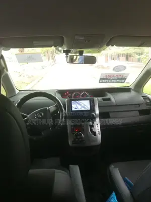 Toyota Voxy 2013 Black