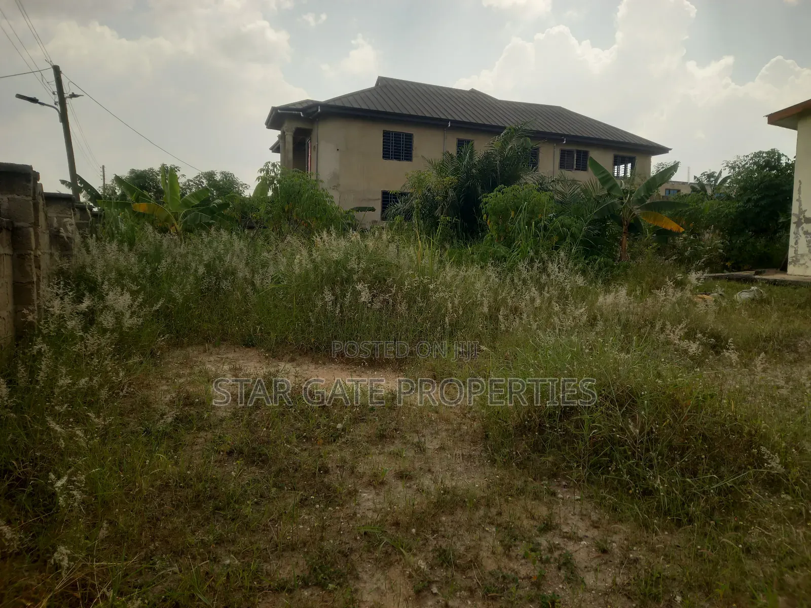 4bdrm House in Kwabre for sale