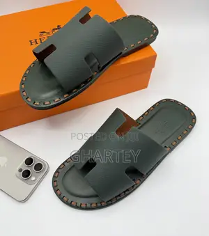 Hermès-Inspired Vert Rousseau Crocodile-Embossed “H” Slides