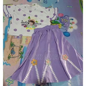 Smile Girl Top and Skirt 3 to 4 Years
