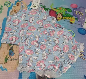 Girl Top and Down 3 to 4 Years( Reduced to Clear)