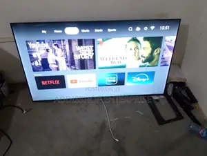 Hikers 32inches Smart TV
