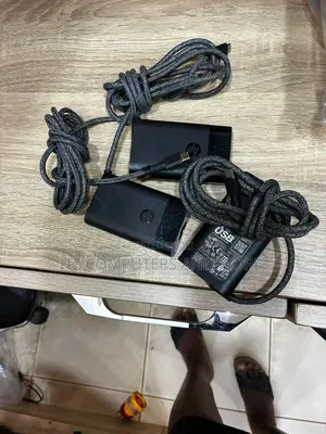 Hp Type C 65w Original Home Used Charger