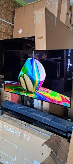 Lg 48" Oled C1 Uhd Smart Apple Airplay Netflix Youtube Bluetooth