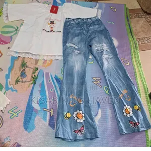 Cute Girls Top and Down 6 to 7 Years ( Trousers Is Not Jeans Material)