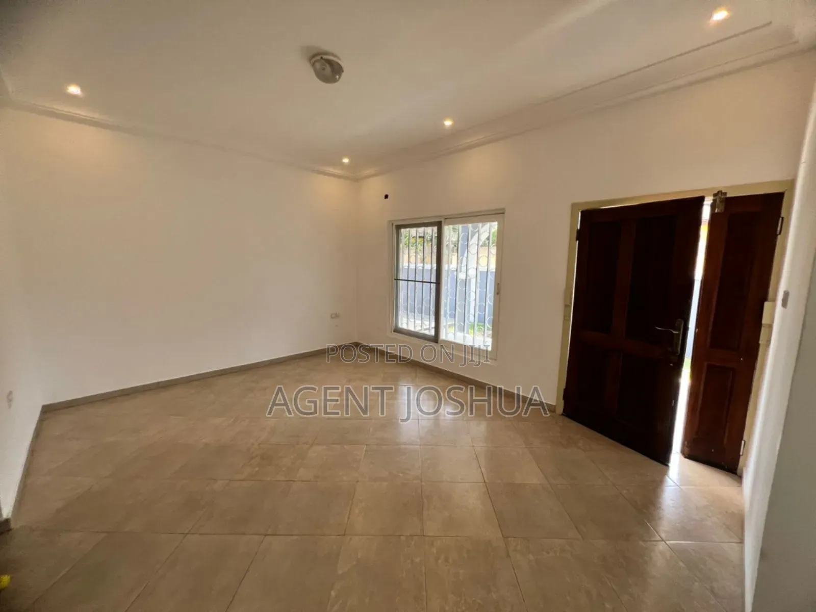 4bdrm House in Manet Court Estate for rent