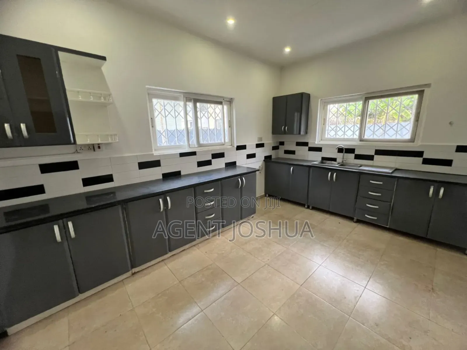 4bdrm House in Manet Court Estate for rent
