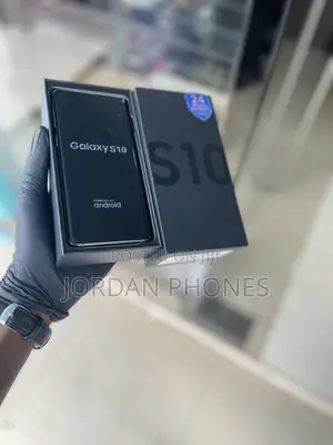 New Samsung Galaxy S10 128 GB Black