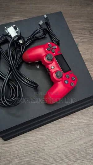 Sony Ps4 Pro Loaded With 17 Hot Tittled Games, Fc26 And Others