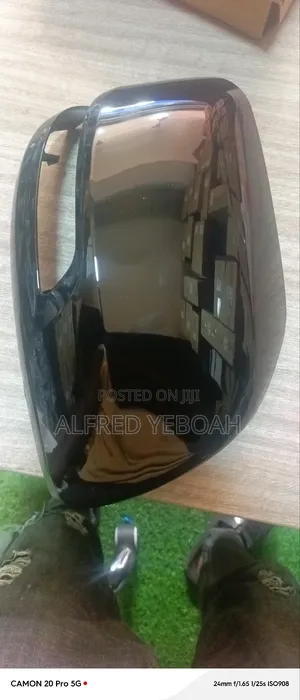 Toyota Land Cruiser Prado/V8 2012-2020 Mirror Cover