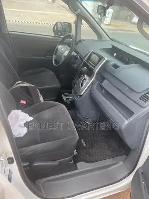 Toyota Voxy 2012 White
