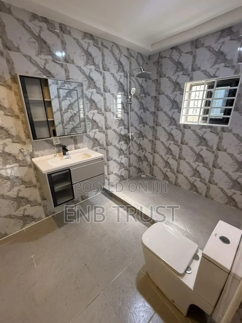 3bdrm House in Ablekuma, Manhean for sale