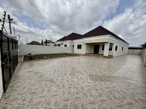3bdrm House in Ablekuma, Manhean for sale