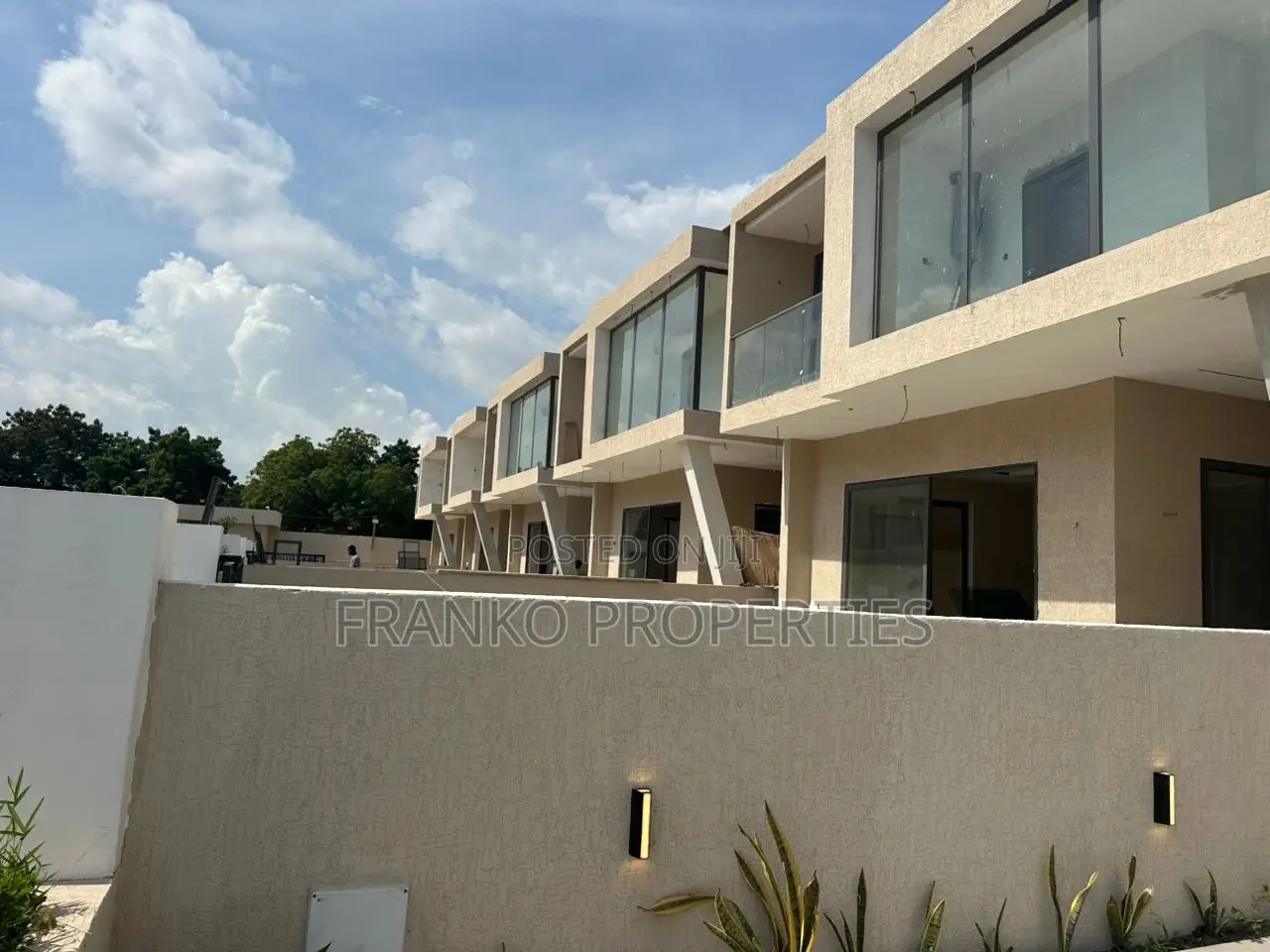 4bdrm House in Franko Properties, School Junction for sale
