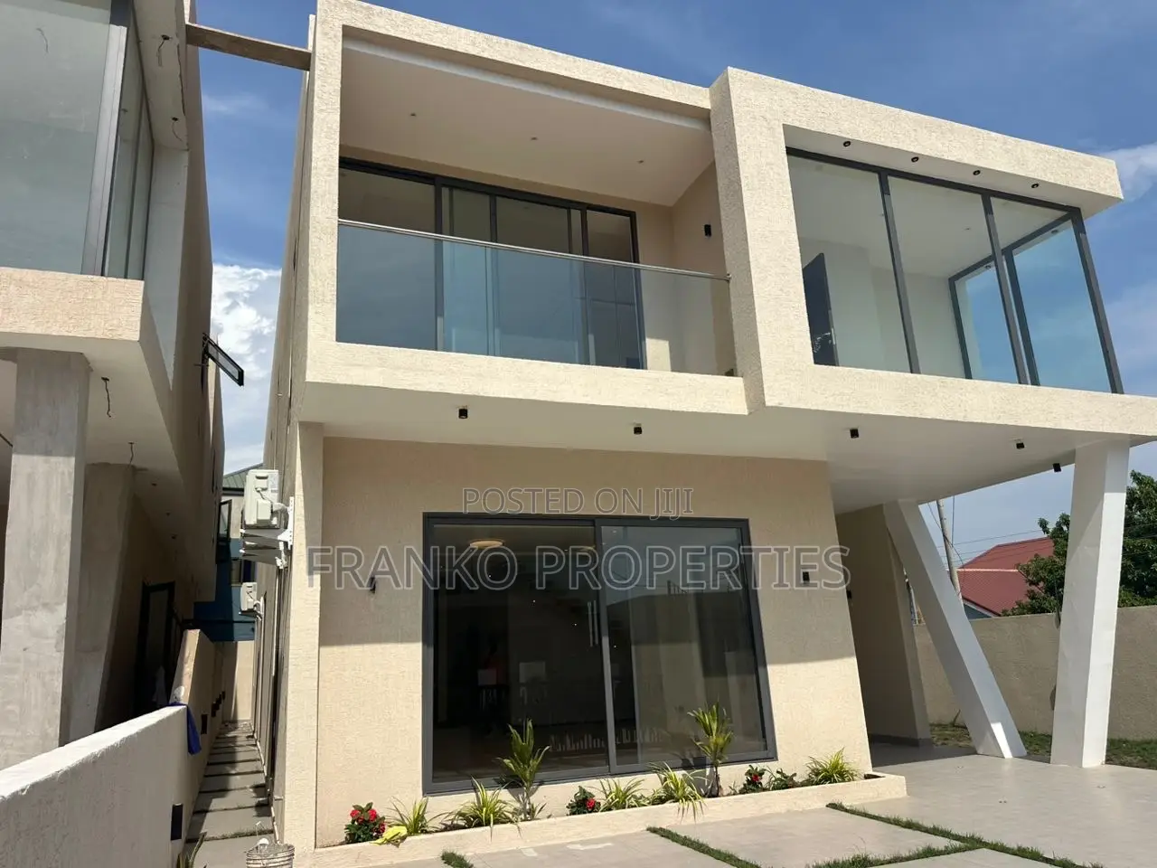 4bdrm House in Franko Properties, School Junction for sale