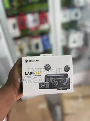 Hollyland Lark M2 Wireless Lavalier Microphone