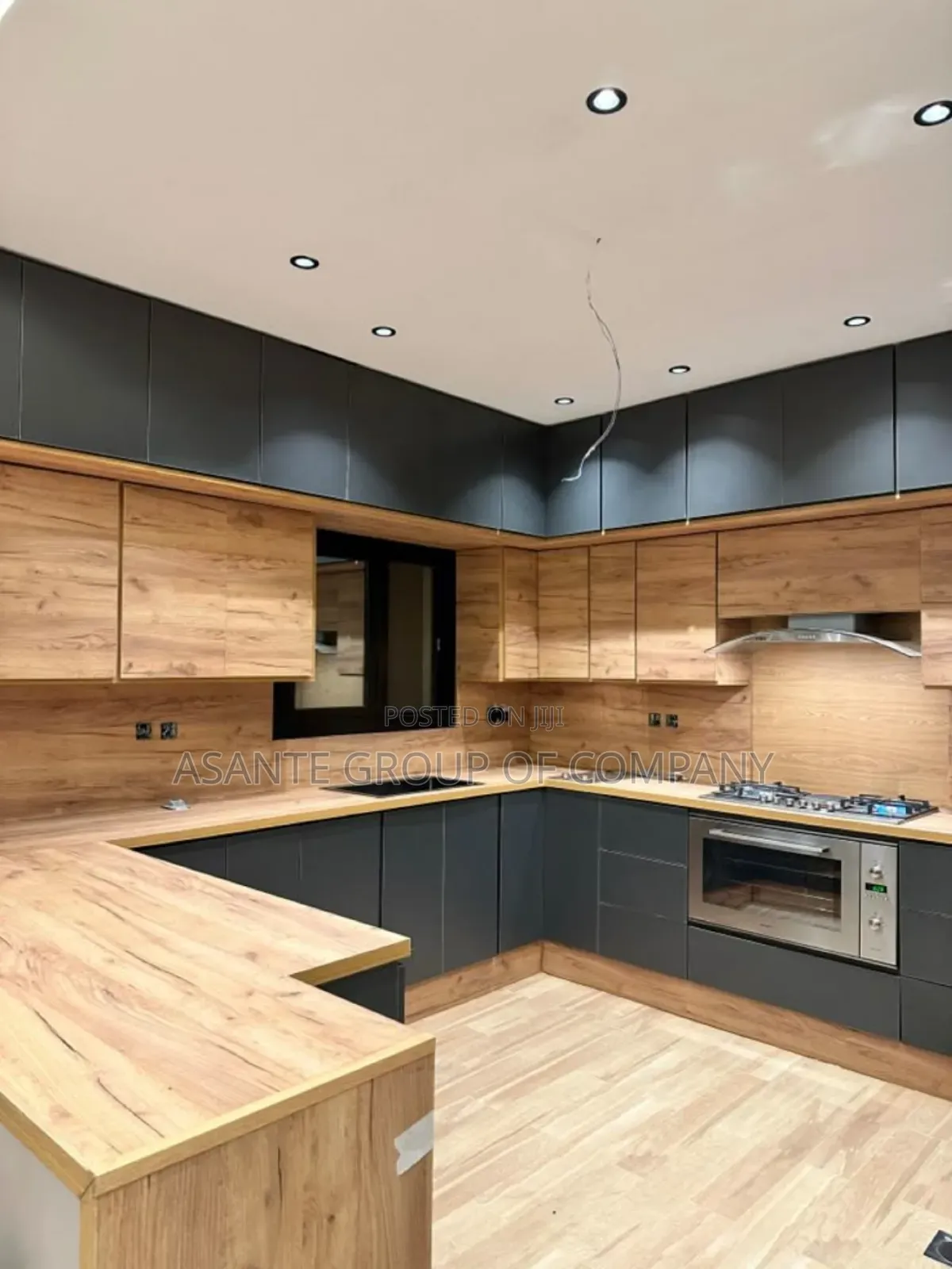 Quality and Affordable Modern Kitchen