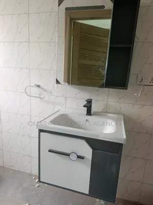 2bdrm Apartment in Dome, Kwabenya for rent