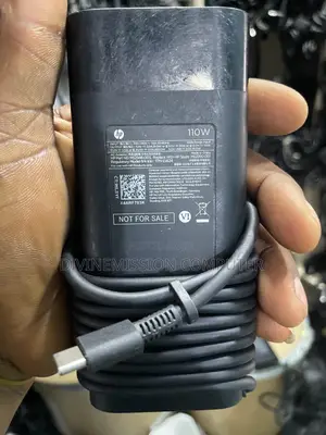 Hp Type C Adapter\ Charger 50v 3,0a 110w Uk Standard