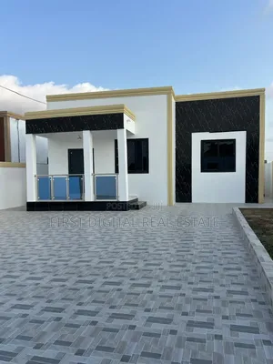 3bdrm House in First Digital Real, Ghana Link Area for sale