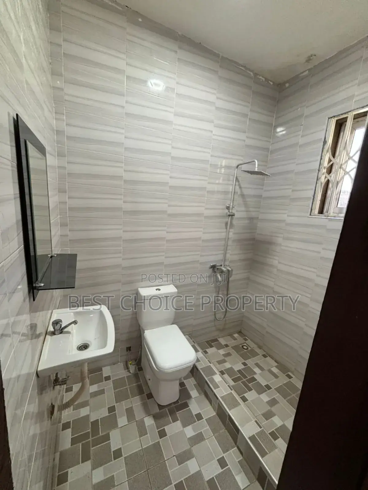 Two Bedroom Apartment for Rent at Lakeside Estate