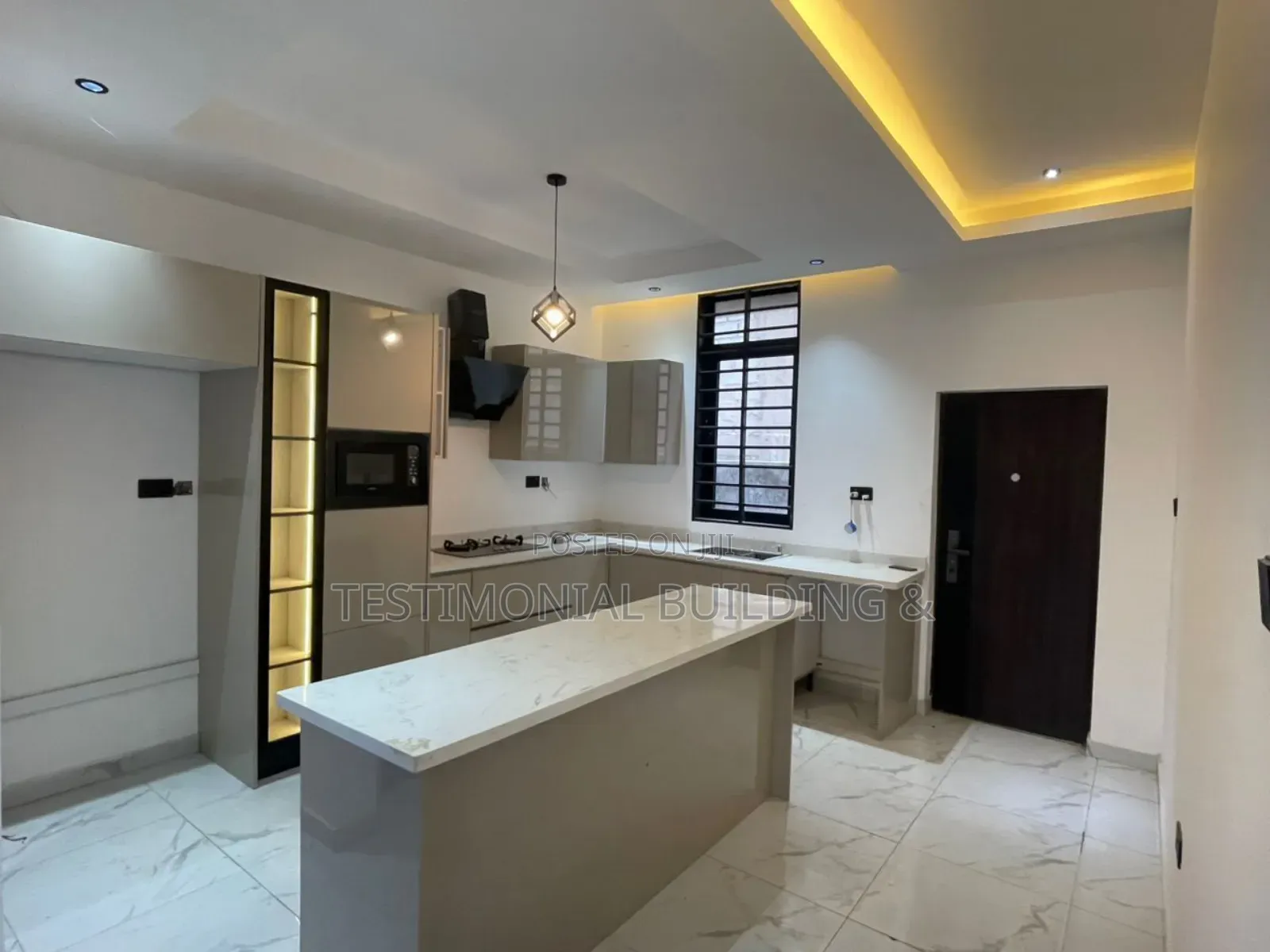 3bdrm House in Testimonial Building, East Legon for rent