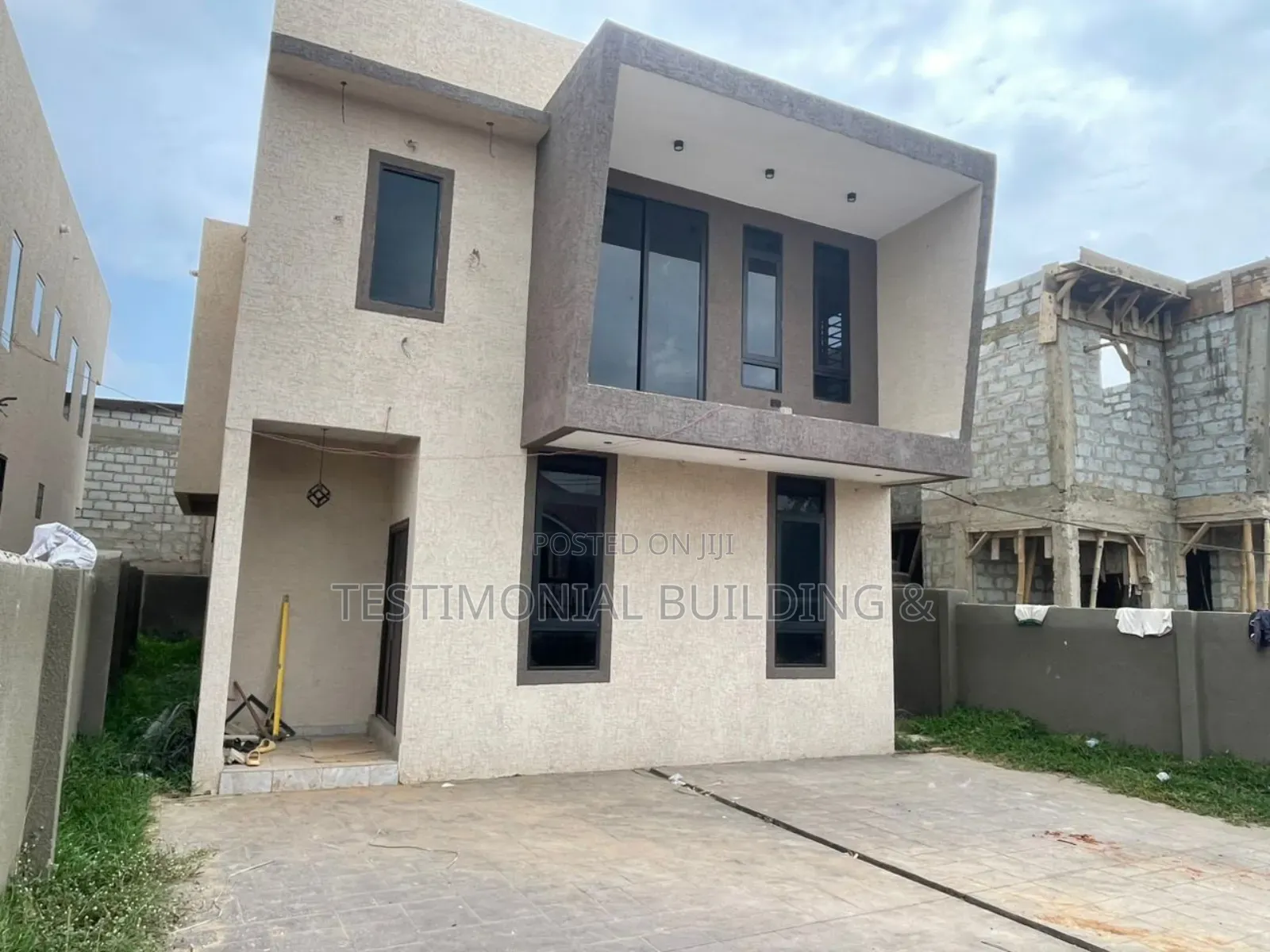 3bdrm House in Testimonial Building, East Legon for rent