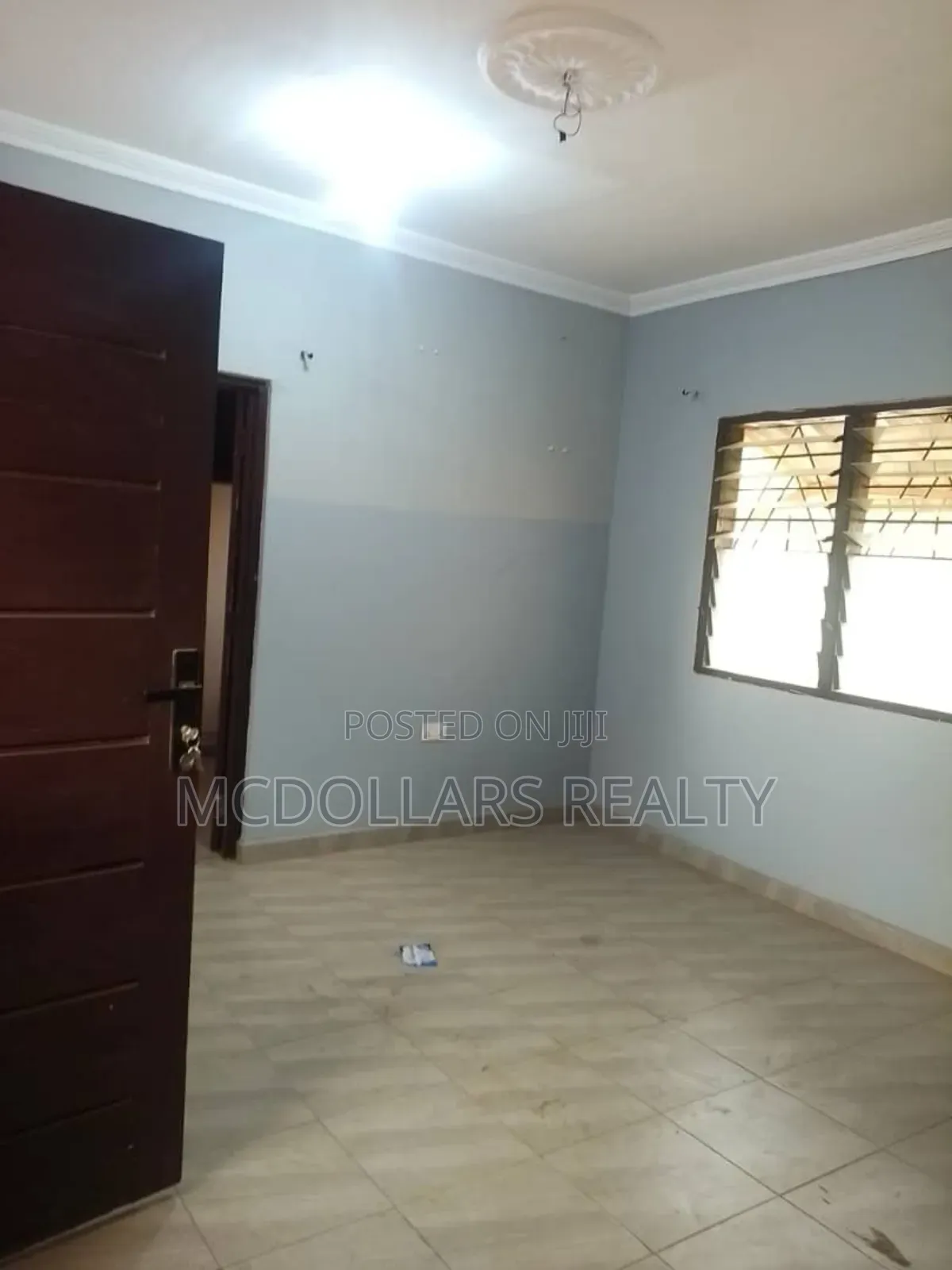 Neat Chamber and Hall Apartment for Rent, Kwashieman