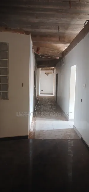 4bdrm Apartment in Lesmon Investment, A&C Mall Area for rent