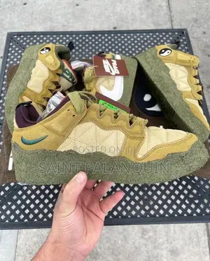 Nike Low Dunk Sp Tan...