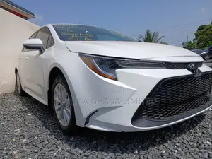 Toyota Corolla 2020 White