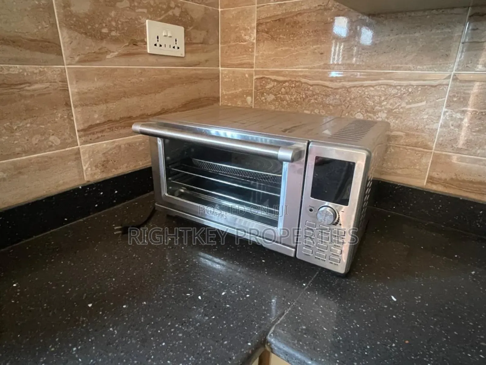 Furnished 5bdrm House in Rightkey, Kumasi Metropolitan for sale