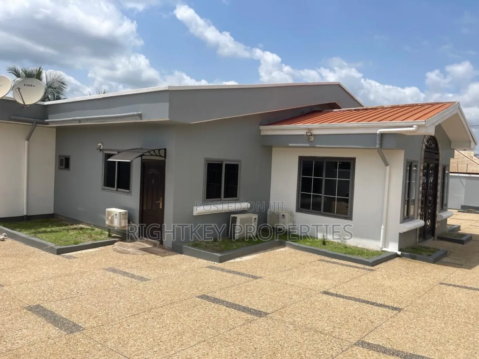 Furnished 5bdrm House in Rightkey, Kumasi Metropolitan for sale