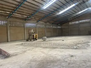 800 SQM Warehouse at Amasaman for Rent