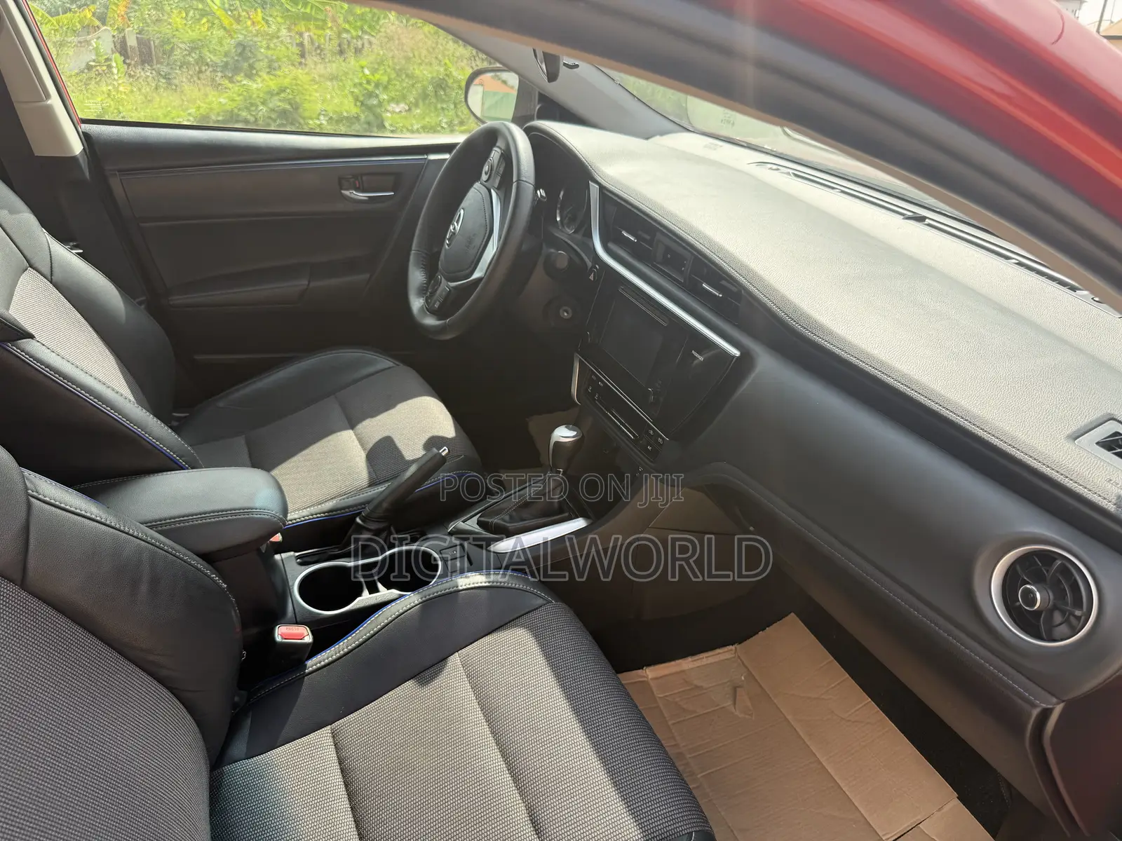 Toyota Corolla 2018 Red