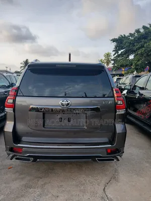 Toyota Land Cruiser Prado 2.7 2018 Gray