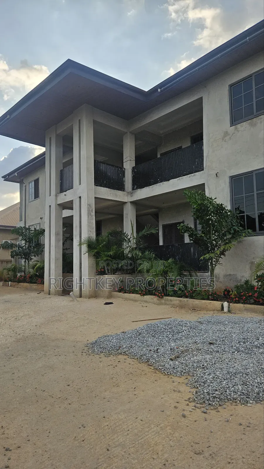 2bdrm Apartment in Trede, Kumasi Metropolitan for sale