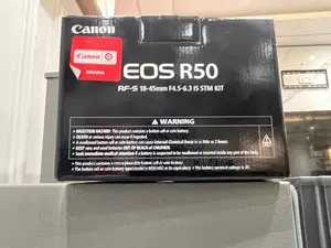 Canon Eos R50 Old-School Look Mirrorless for Travel Photography