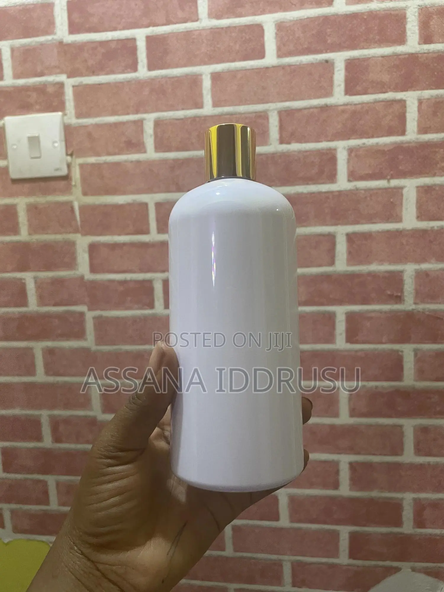 Cosmetic Bottle