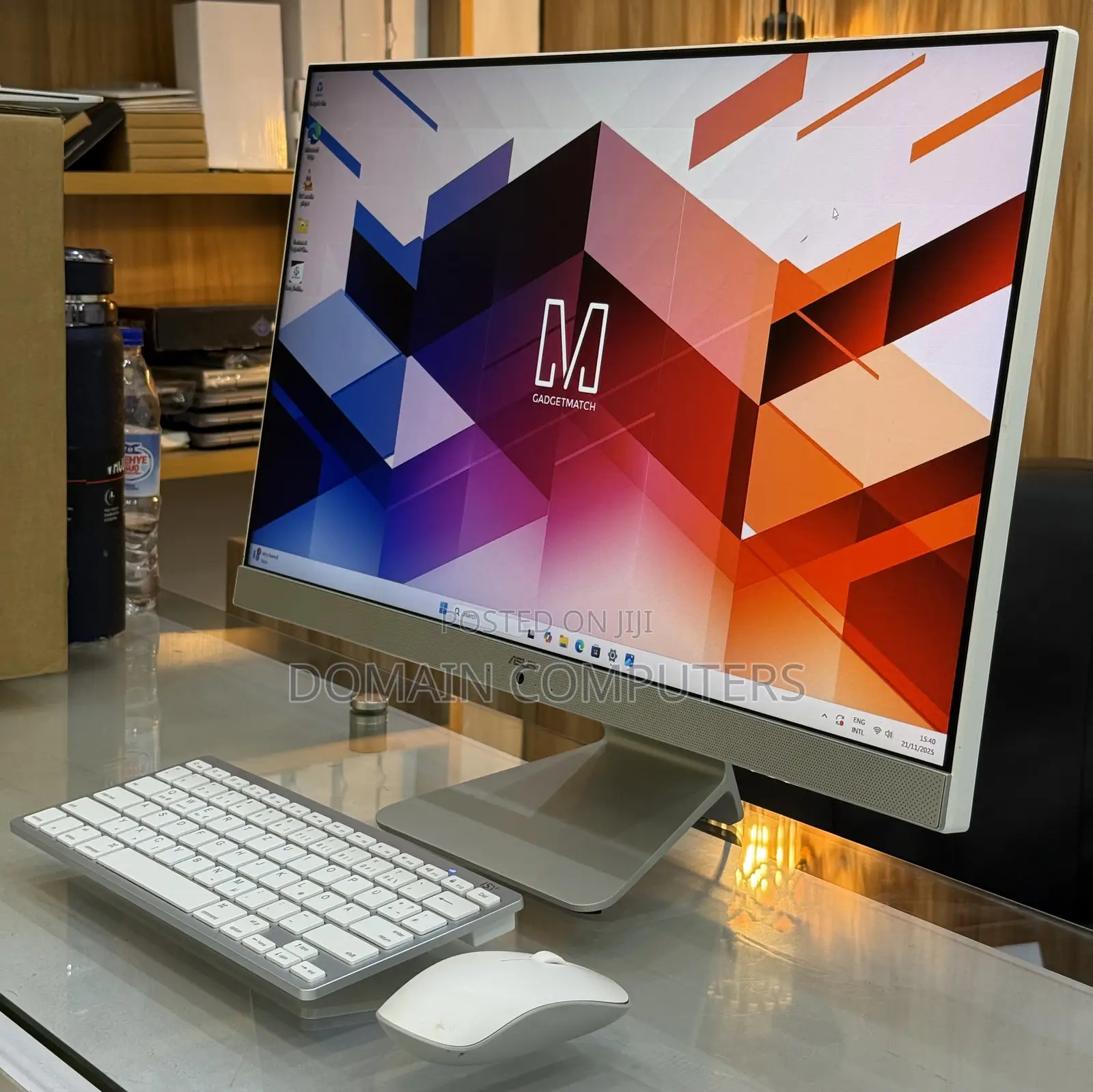 Desktop Computer Asus Vivo AiO V241IC 8GB Intel Core I5 SSD 256GB