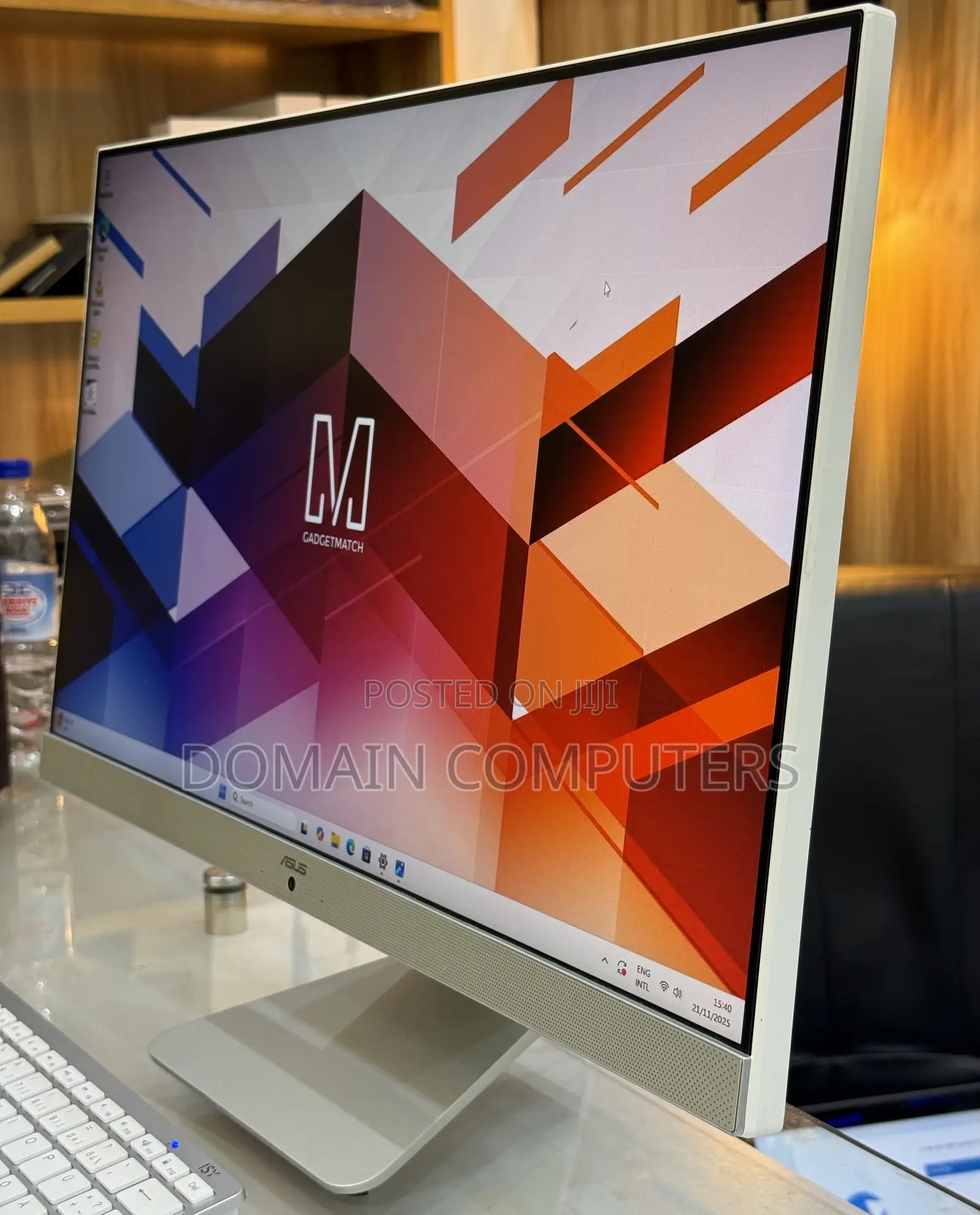 Desktop Computer Asus Vivo AiO V241IC 8GB Intel Core I5 SSD 256GB