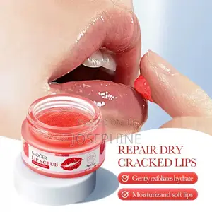 Sadoer Lip Scrub Fruit Series Strawberry