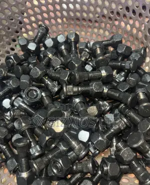 Toyota, Nissan, Hynundai Wheelbolts Nuts.