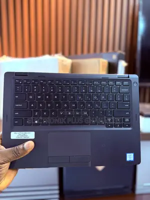 Laptop Dell Latitude 5300 16GB Intel Core i7 SSD 512GB