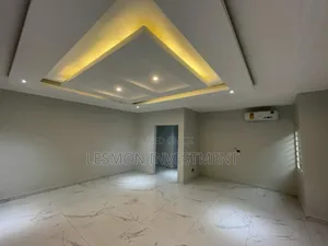 5bdrm House in Lesmon Investment, Adjiriganor for rent