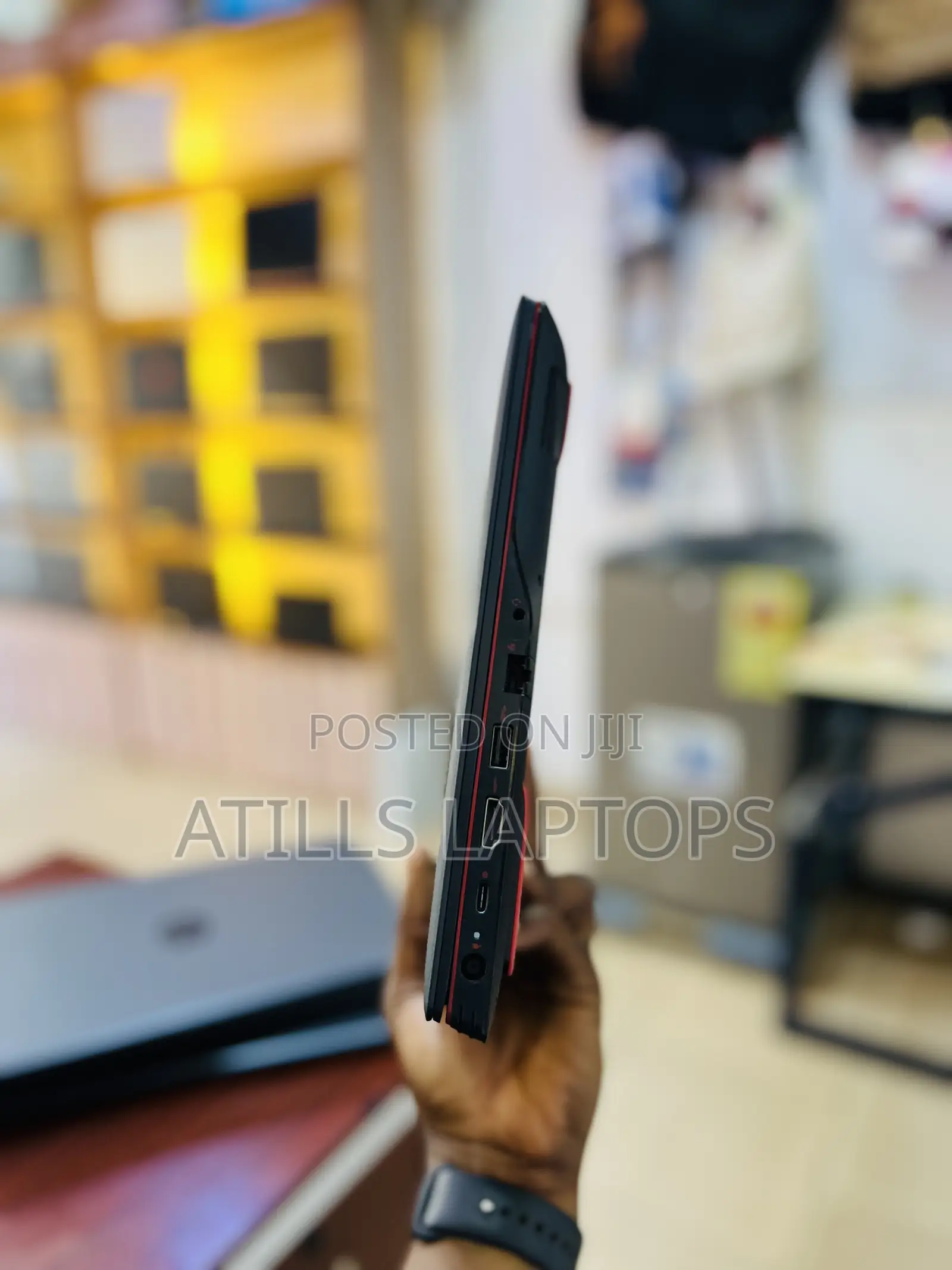 Laptop Dell G3 15 3590 16GB Intel Core I7 SSHD+SSD 512GB