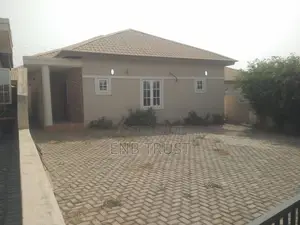 3bdrm House in Dome, Parakuo Estate for sale