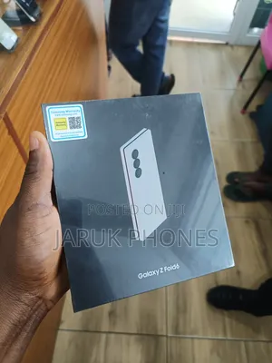 New Samsung Galaxy Z Fold6 256 GB Pink