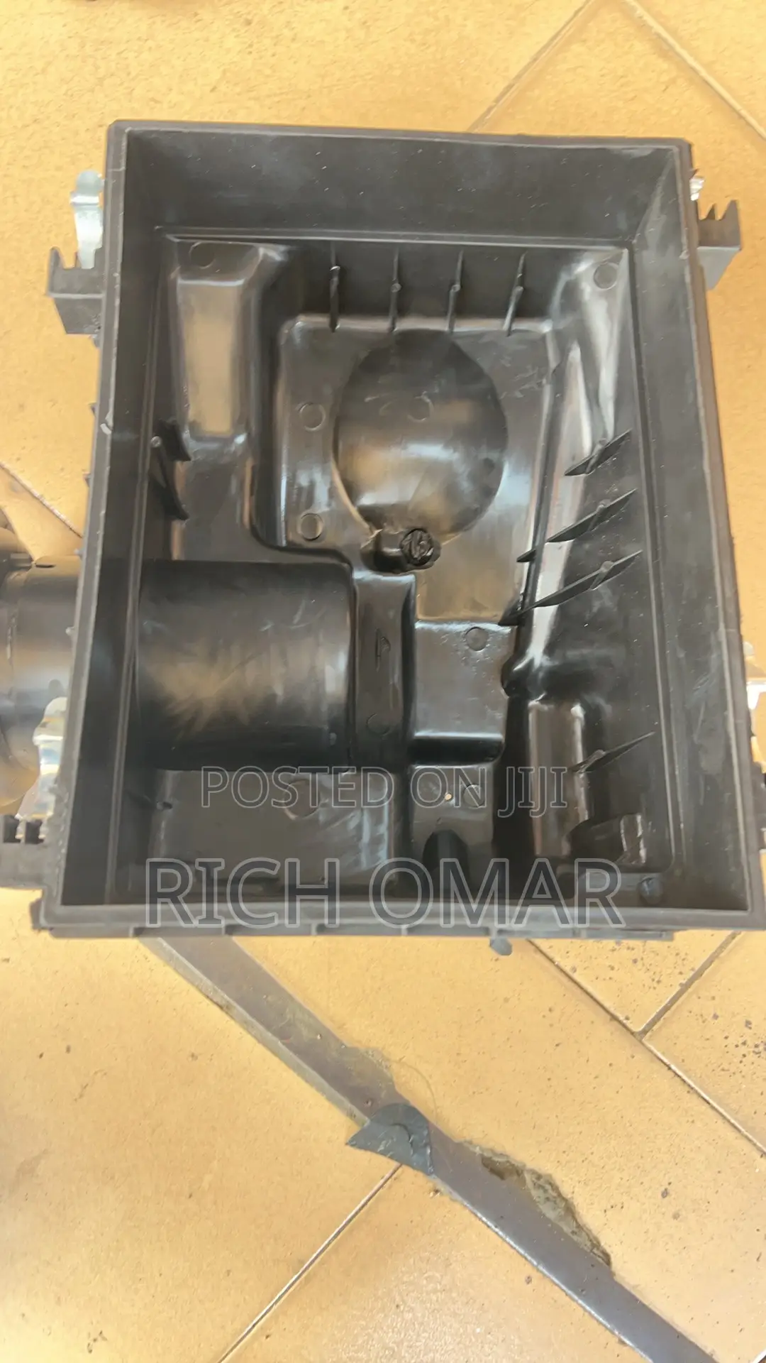 Toyota Hilux Air Filter Case